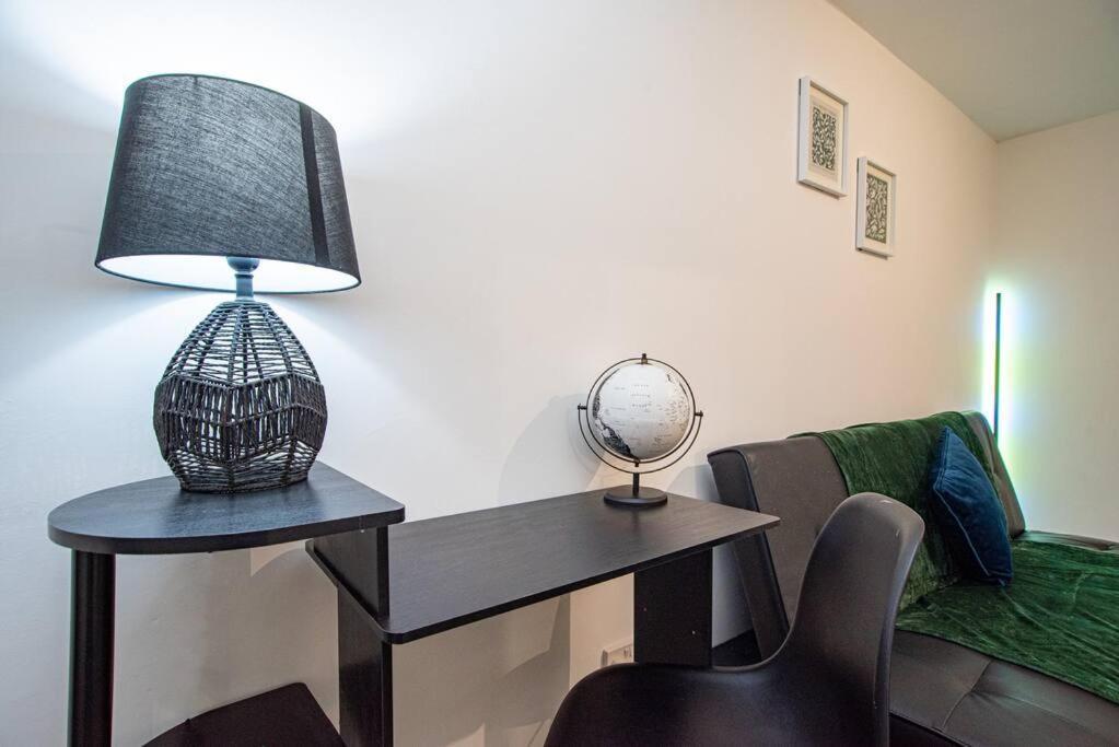 Watford Central Serviced Apartments エクステリア 写真