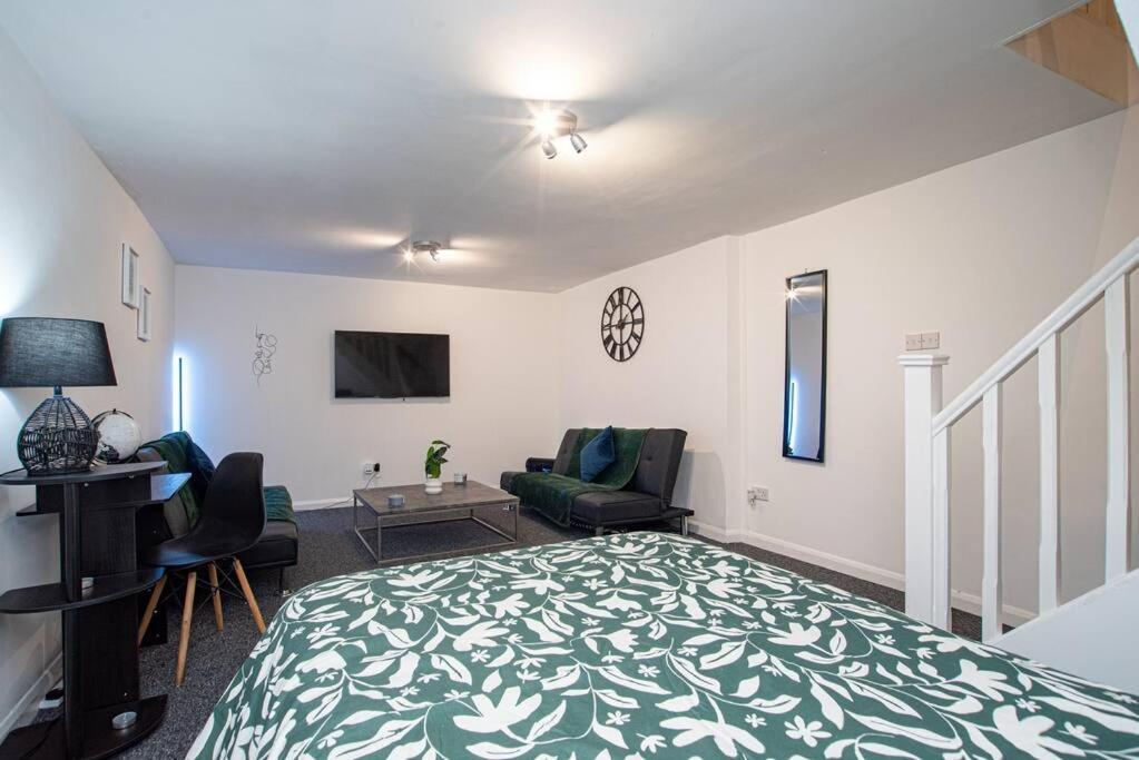Watford Central Serviced Apartments エクステリア 写真